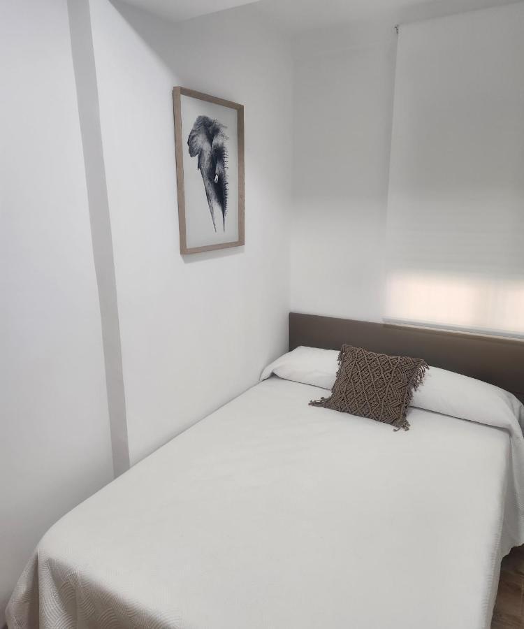 Apartamentos En Alameda Junto Al Corte Ingles 카르타헤나 외부 사진